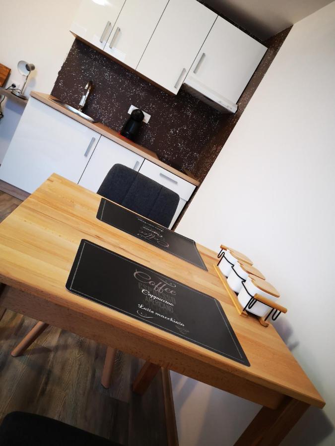Apartments Ema Подчетртек Экстерьер фото