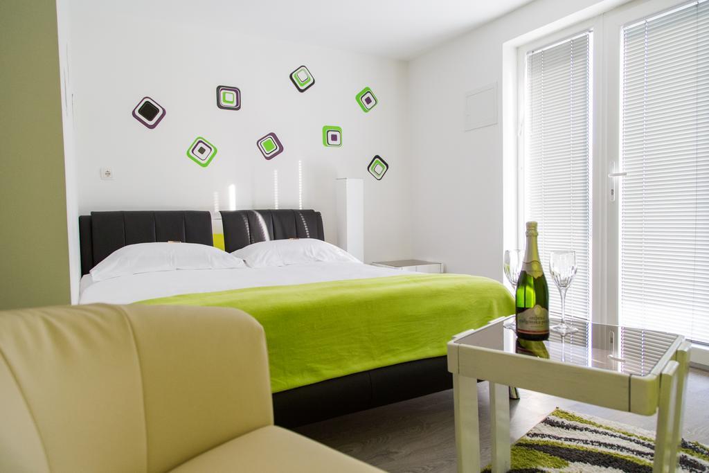 Apartments Ema Подчетртек Экстерьер фото