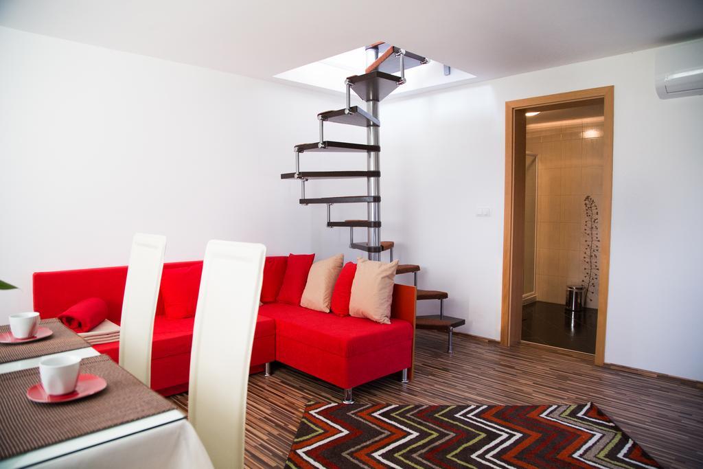 Apartments Ema Подчетртек Экстерьер фото
